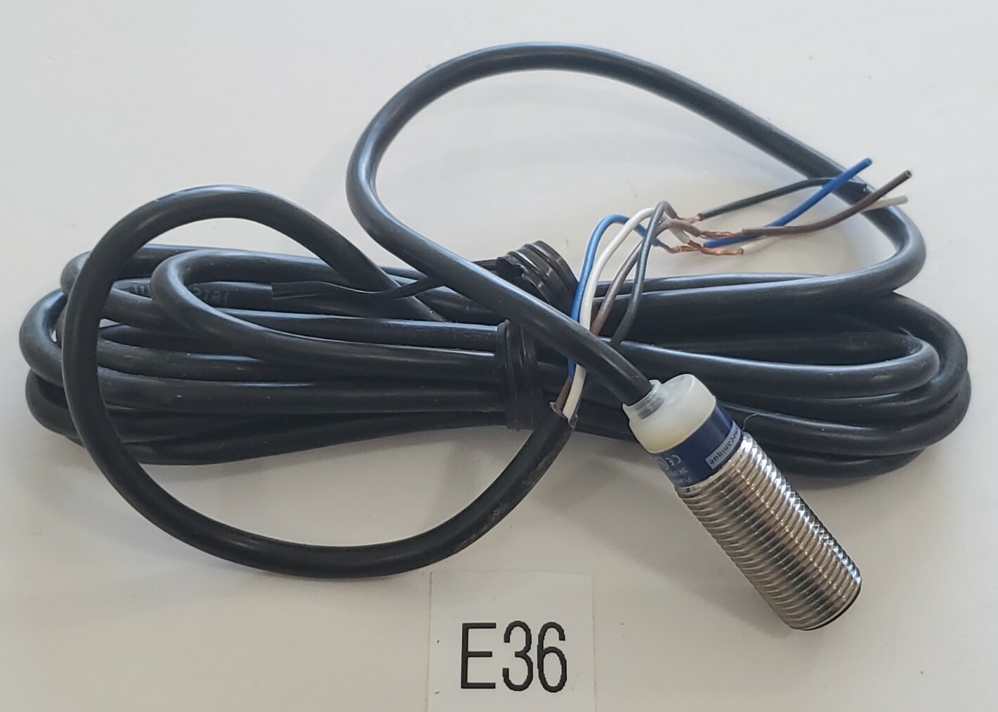*NEW* Telemecanique XS1 N12NC410 Proximity Sensor 12-24VDC + Warranty!