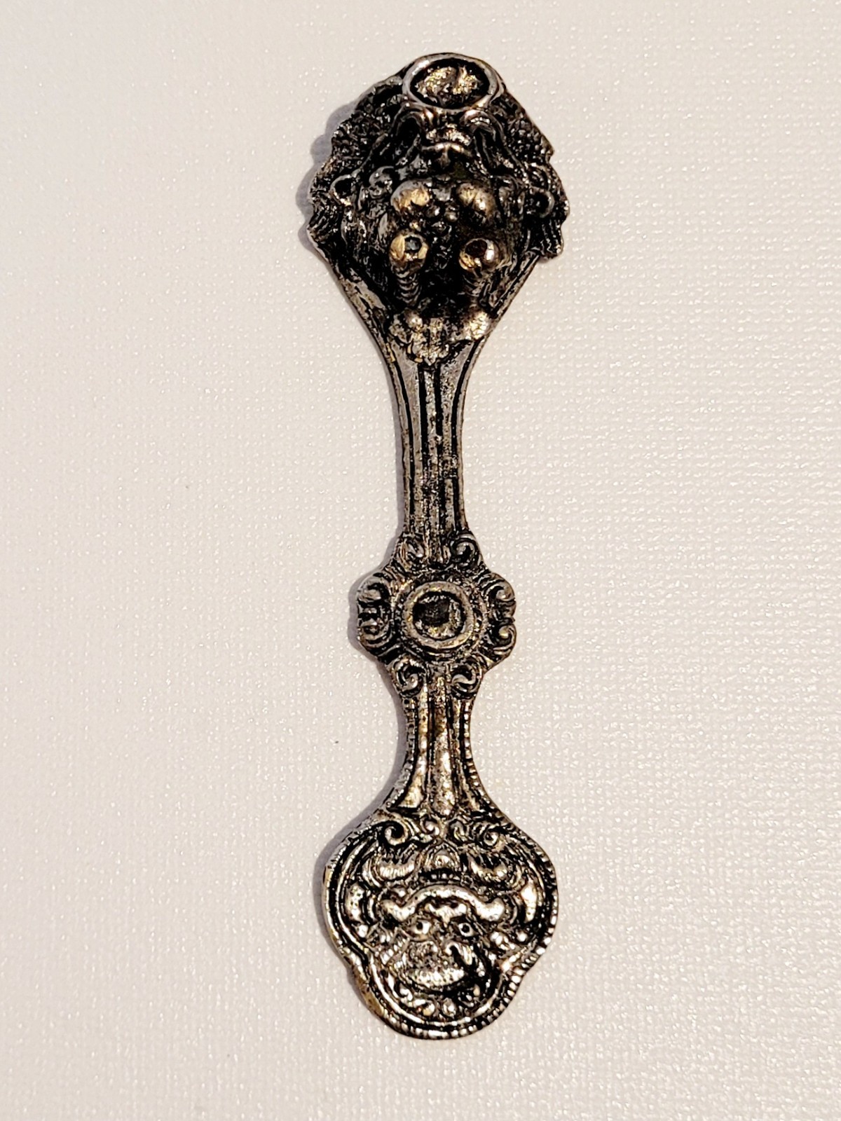 VTG SGC RYP BOTTLE OPENER WITH GATOR MOUTH-SILVERTONE-NEARLY 5" LONG