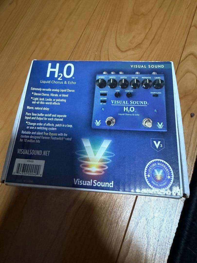 VISUAL SOUND H2O V3 Liquid Chorus & Echo 672425