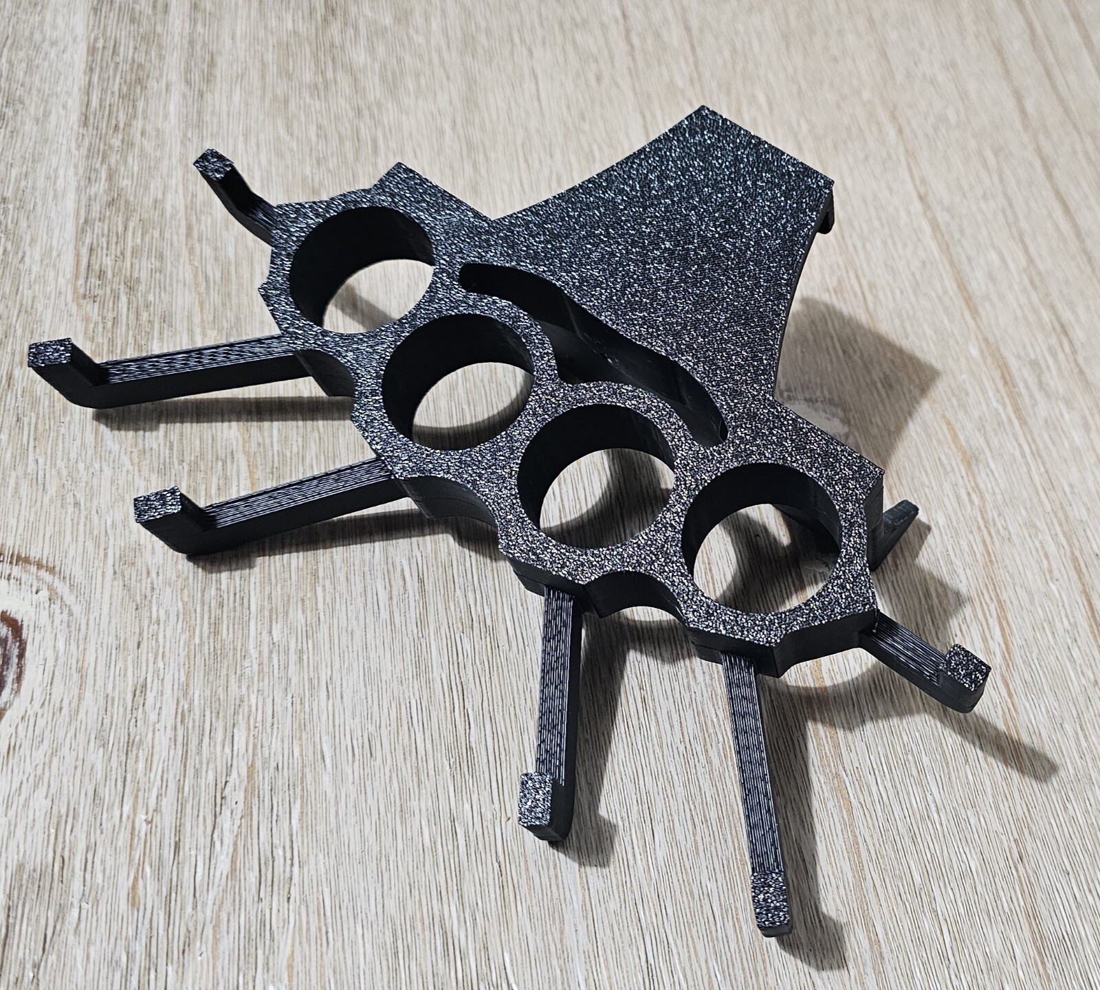Aquarium Tool Holder - Brass Knuckles Style! Tank Rim Hanger for Aquascape Tools