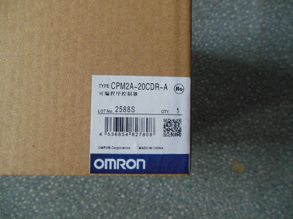 Omron CPM2A-20CDR-A Programmable Controller New in box