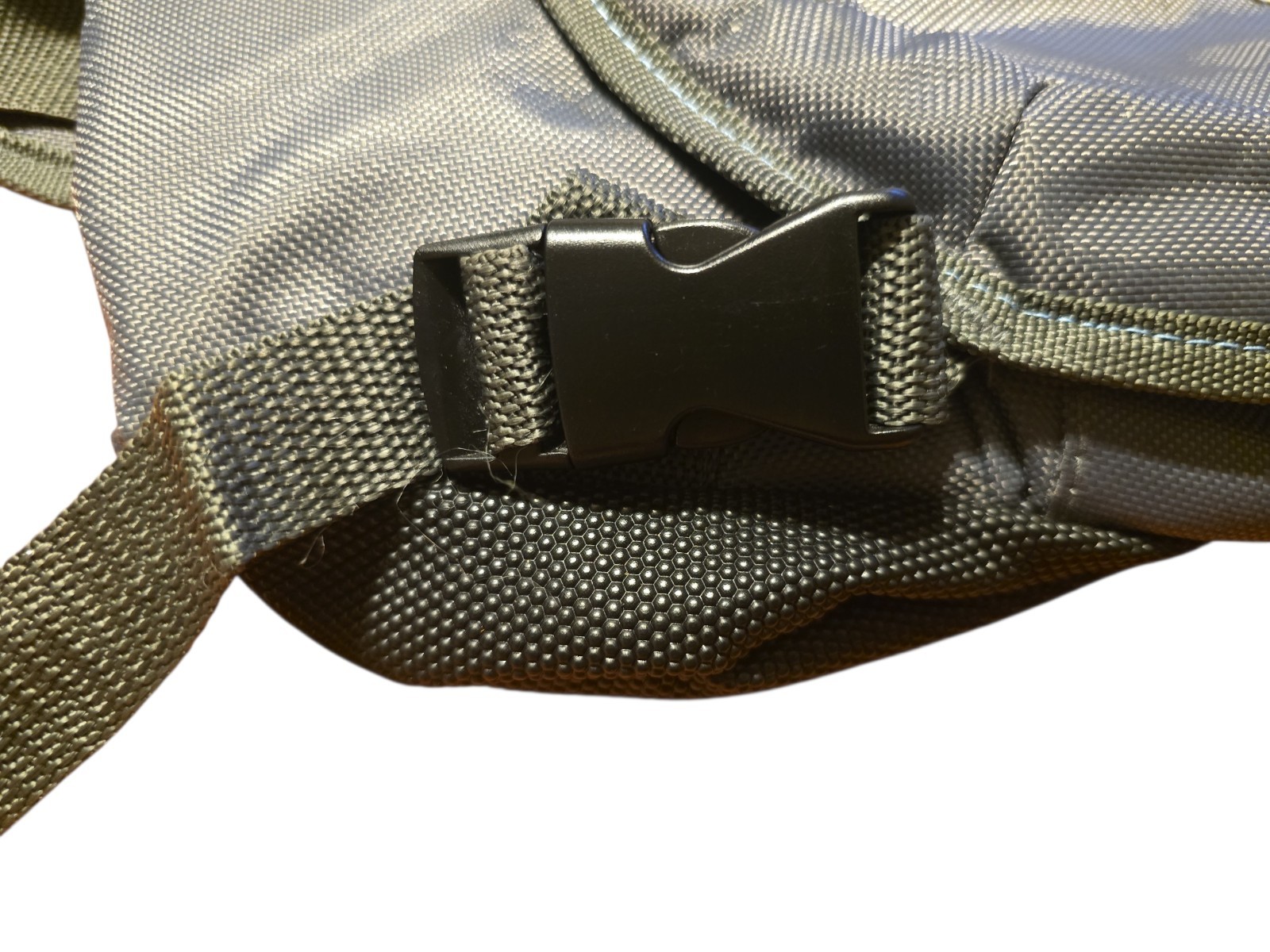 CAYAMO Commuter Messenger Gray Bag