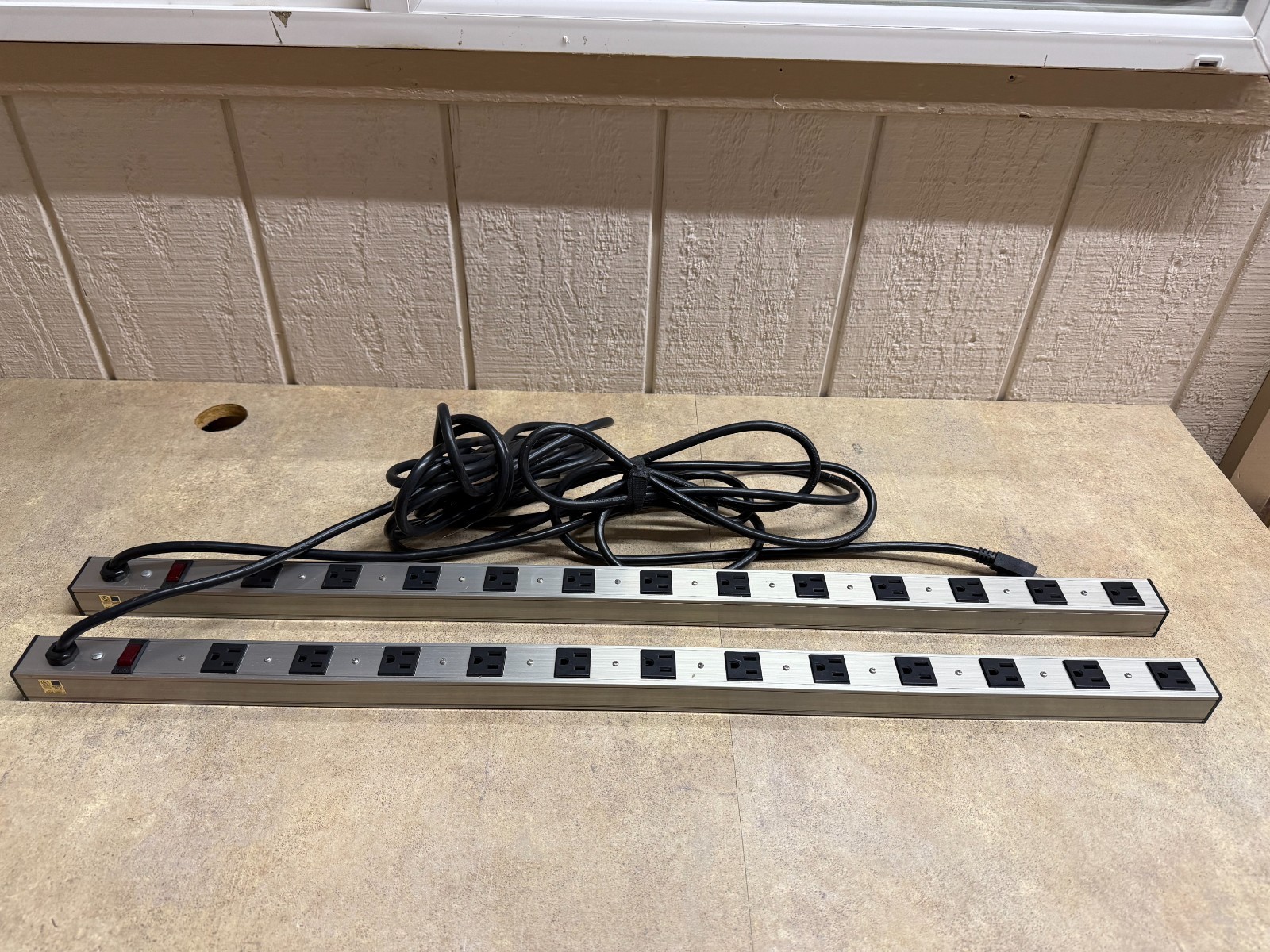 Lanshion LTS-125 12-Outlet Industrial Power Strip 15FT Heavy Duty Cord 15A SET 2