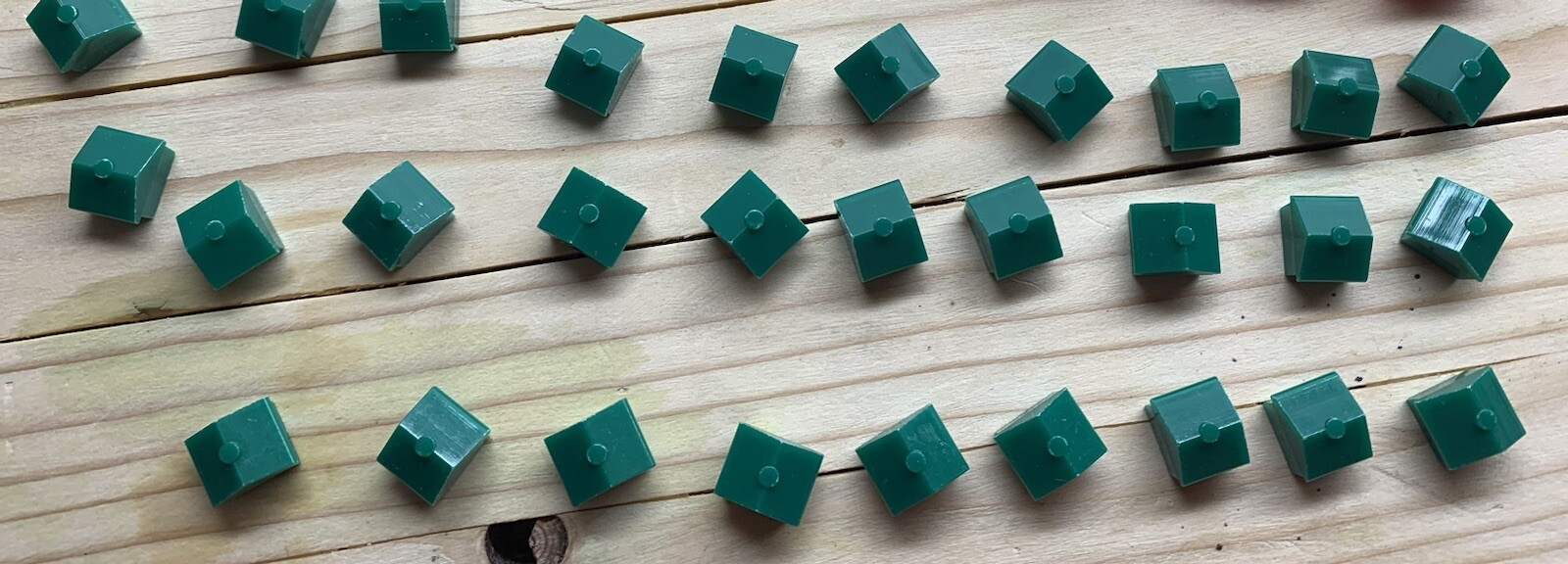 Monopoly House Pieces. Vintage. Good conditioned. 29 total