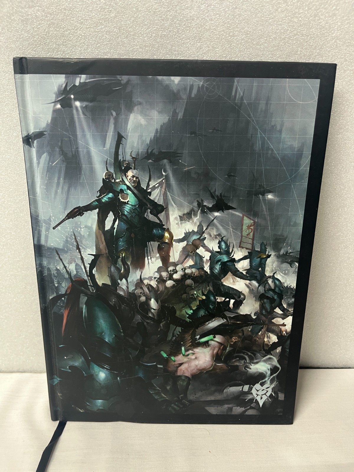 RARE CODEX Drukhari Collectors Edition Warhammer 40k