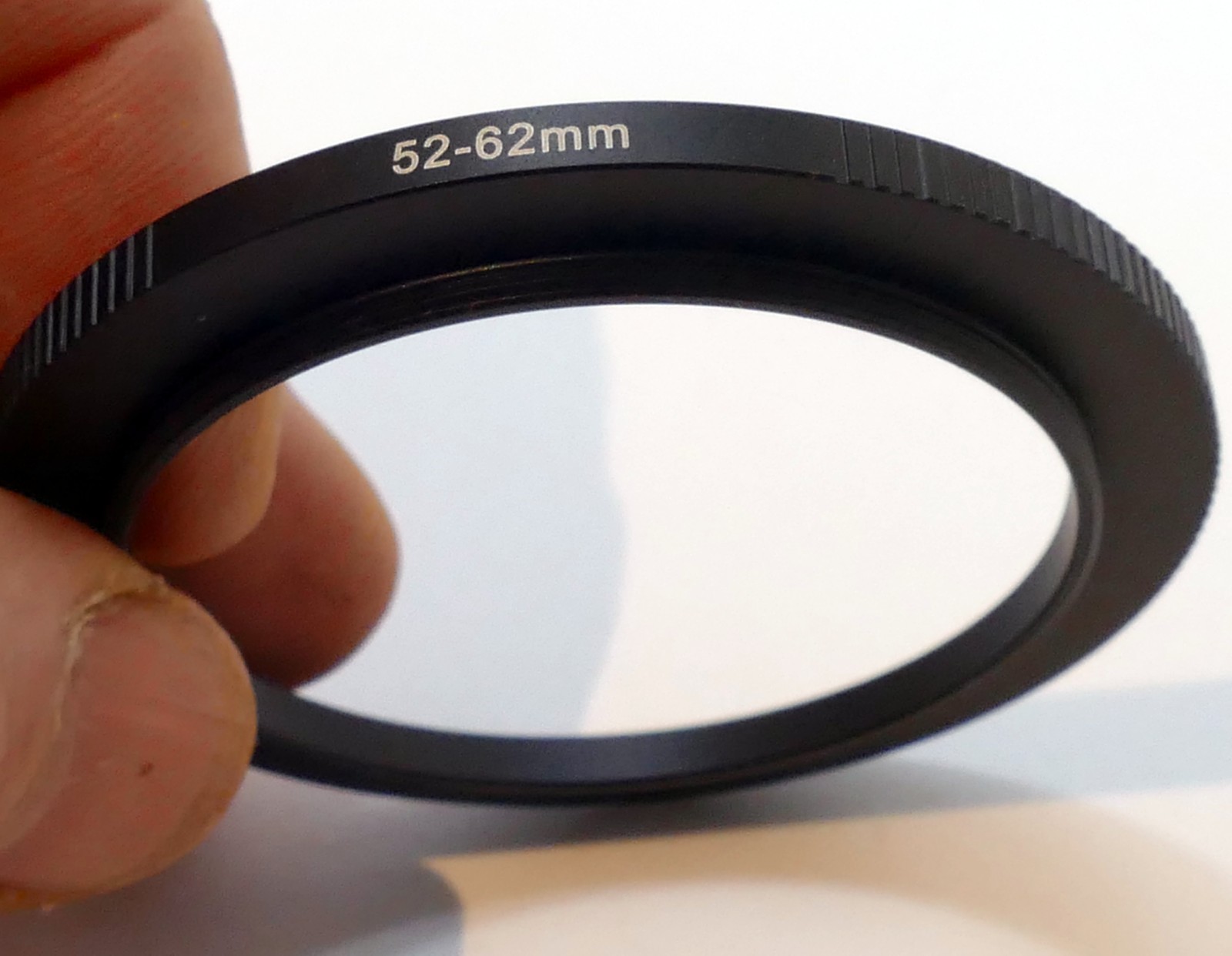Lens adapter ring from 52mm to 62mm step-up ( PRO with ribbed rim)