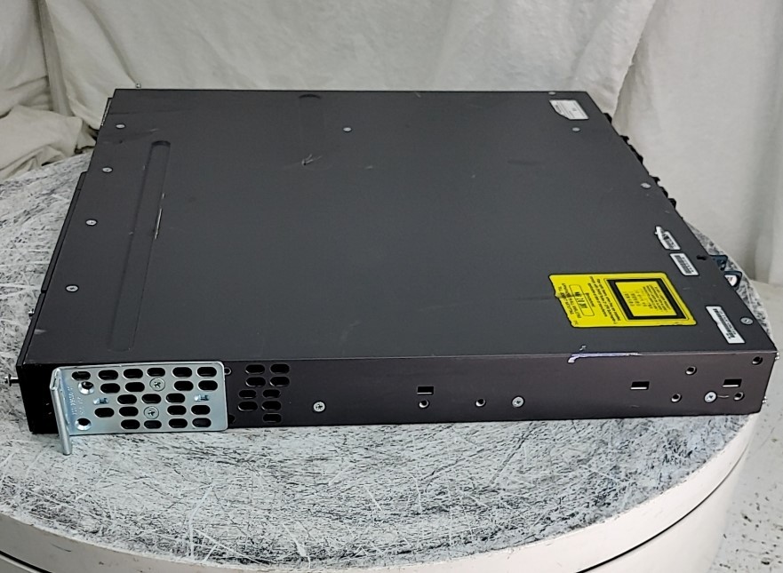 CISCO WS-C3560X-24PS-S Network Switch 24-port SEE NOTES