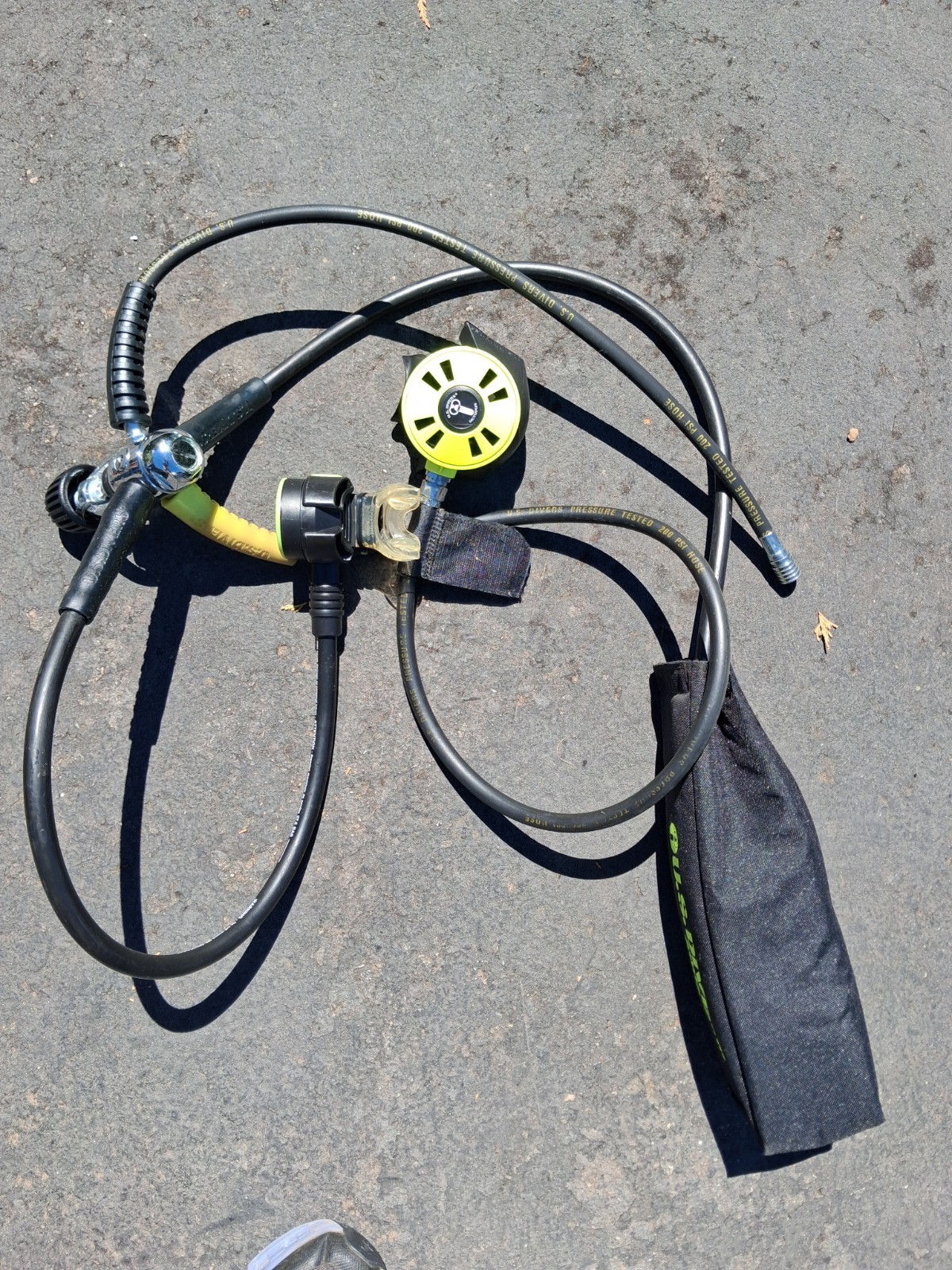 U.S. Divers Aqua-Lung Regulator Set w/ 1st & 2nd Stage Octopus & Gauge Set