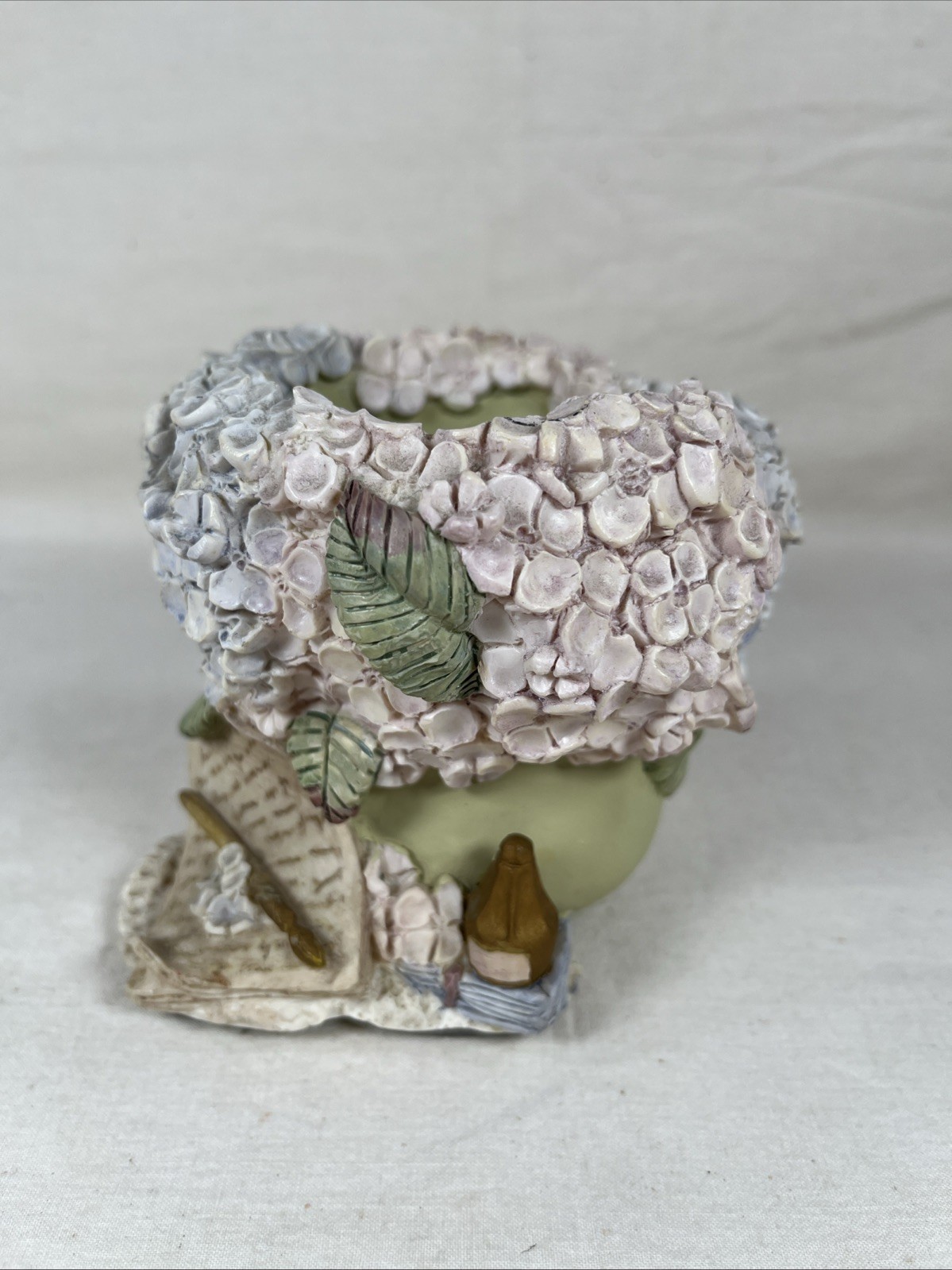 Vintage FIGI Hydrangea Bouquet Pencil Cup Pretty Feminine