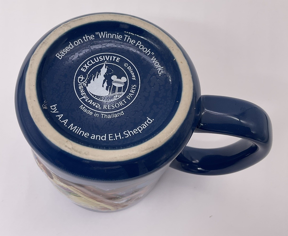 Disney - 15 Magical Years - Winnie The Pooh - Disneyland Paris - 3D Mug " MOM "