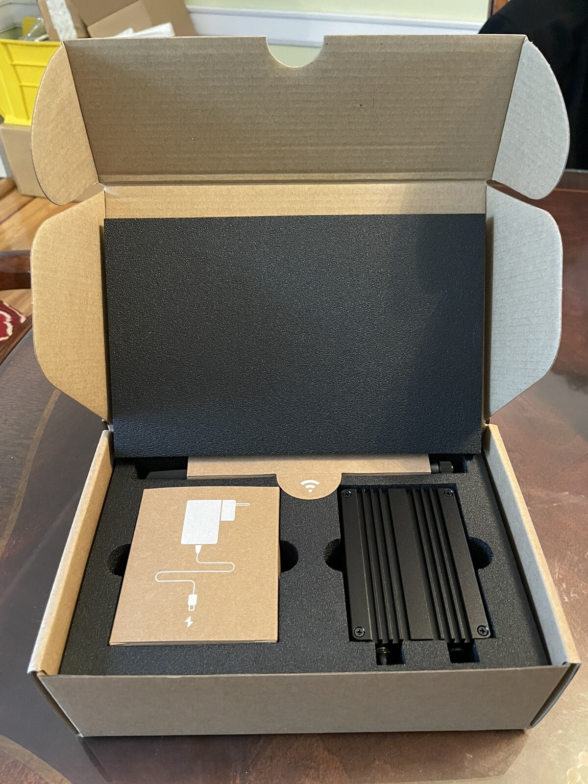 RAK V2 Helium Hotspot Miner - US/CAN - 915 MhZ (New - in-hand)