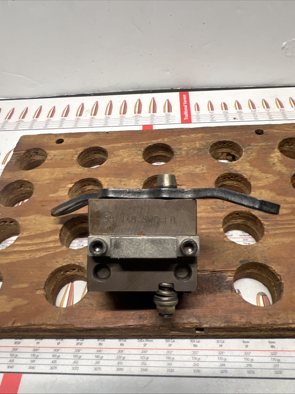 MAGMA ENGINEERING BULLET MOLD , 38/148-SWC-FB TWO CAVITY