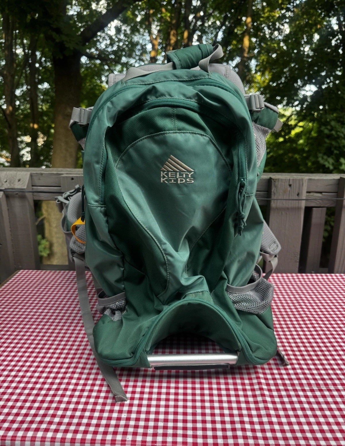 Kelty Junction 3.0 Hiking Backpack Carrier Green/Gray Hip Belt Padded Pockets