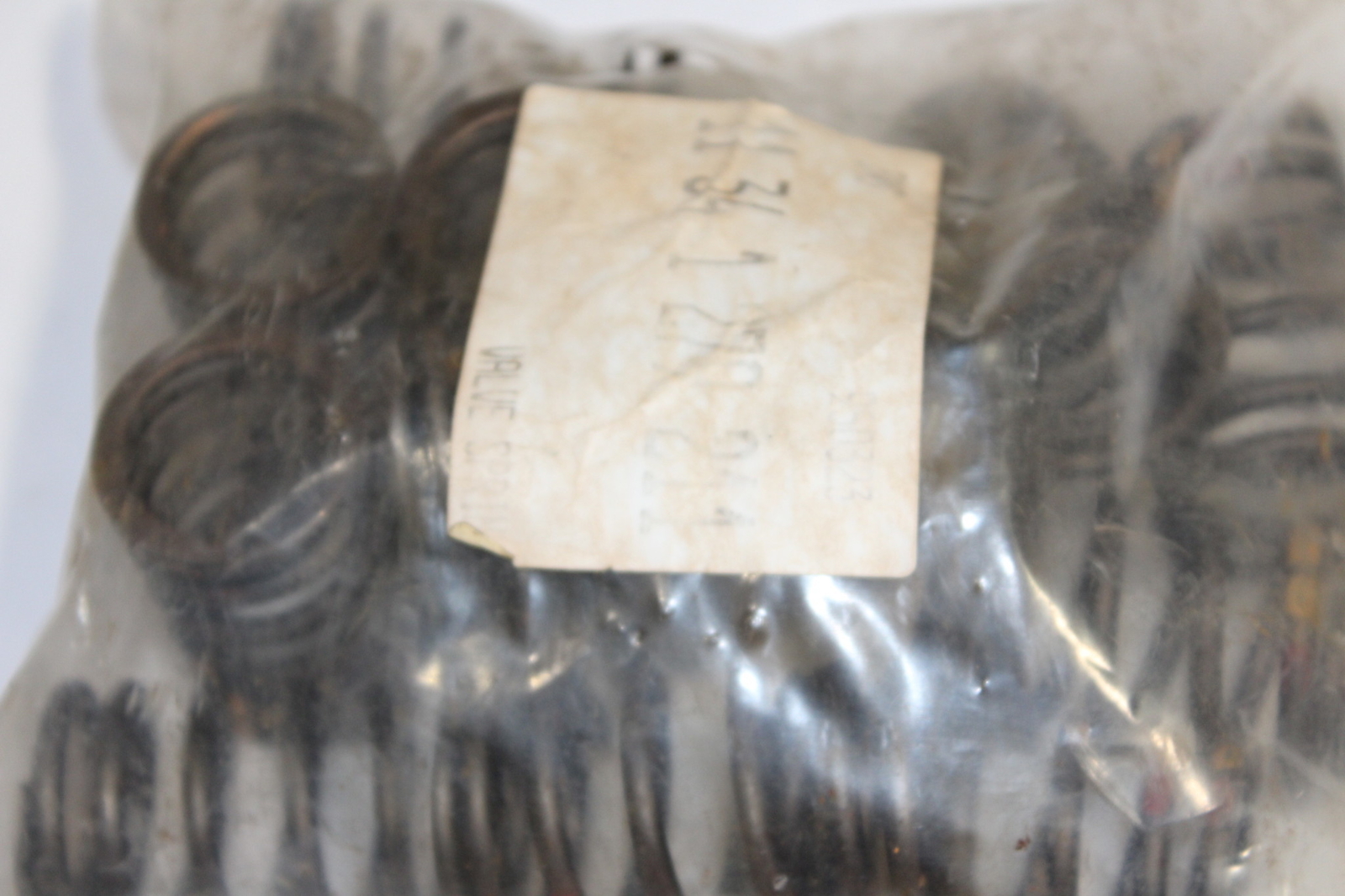 Valve springs for BMW E-28 E-30 E-34 priced each