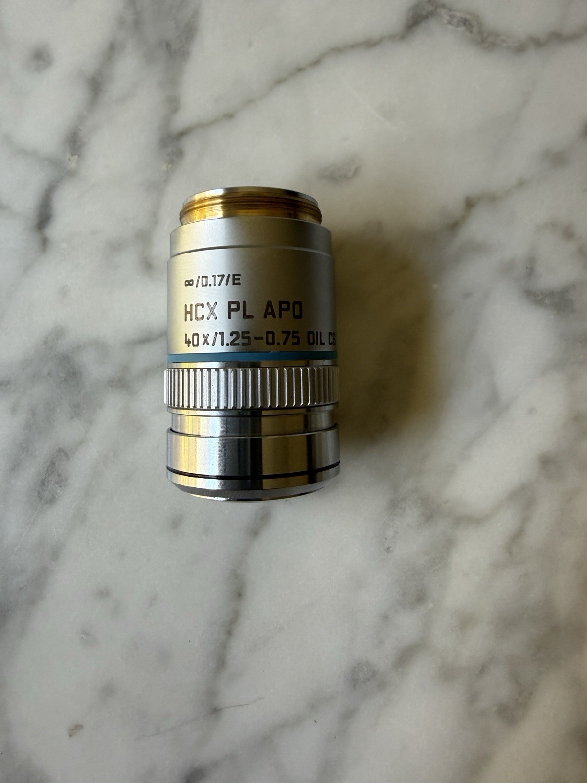 Leica HCX PL APO 40x/1.25-0.75 ∞/0.17/E Oil CS Iris Microscope Objective Lens