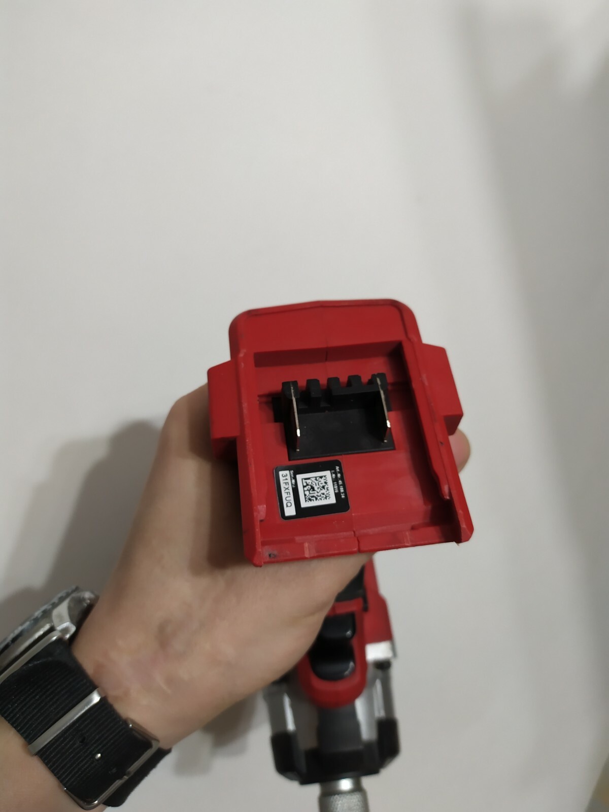 Milwaukee M18 batery - Einhell 18V Tool adapter ( Jadapters )