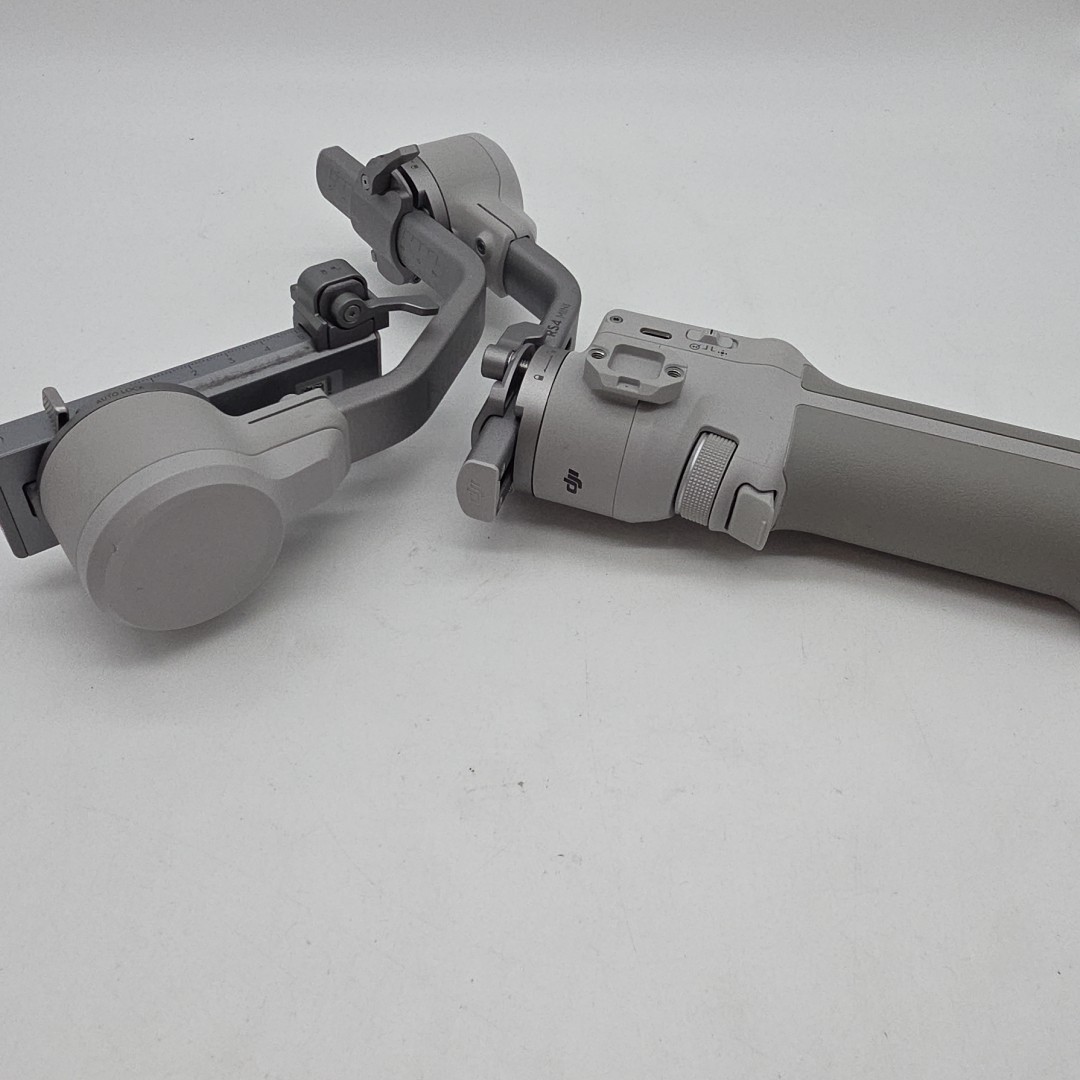 DJI RS 4 Mini Gimbal Stabilizer for Camera NO ACCESSORIES