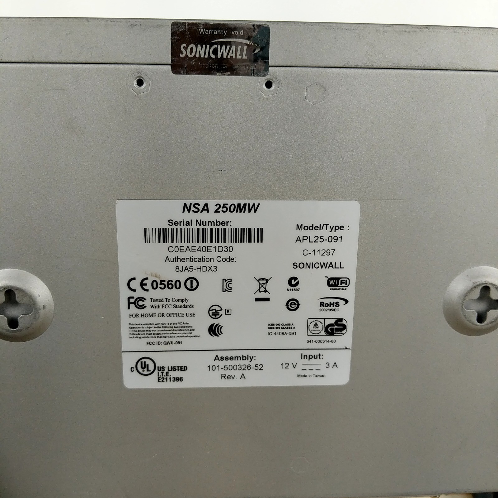 SonicWall NSA 250M Wireless-N Network Security Appliance Firewall + AC Adapter