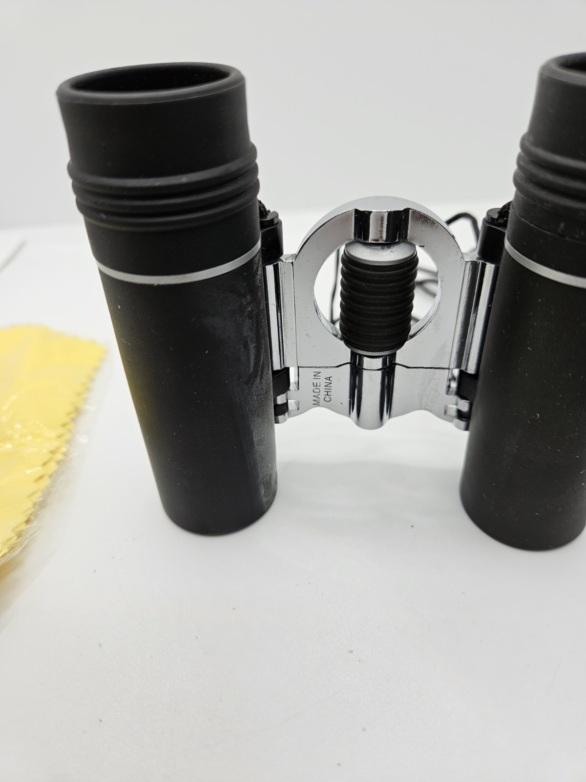 Vivitar binoculars 8x21DCF with Case And Cloth