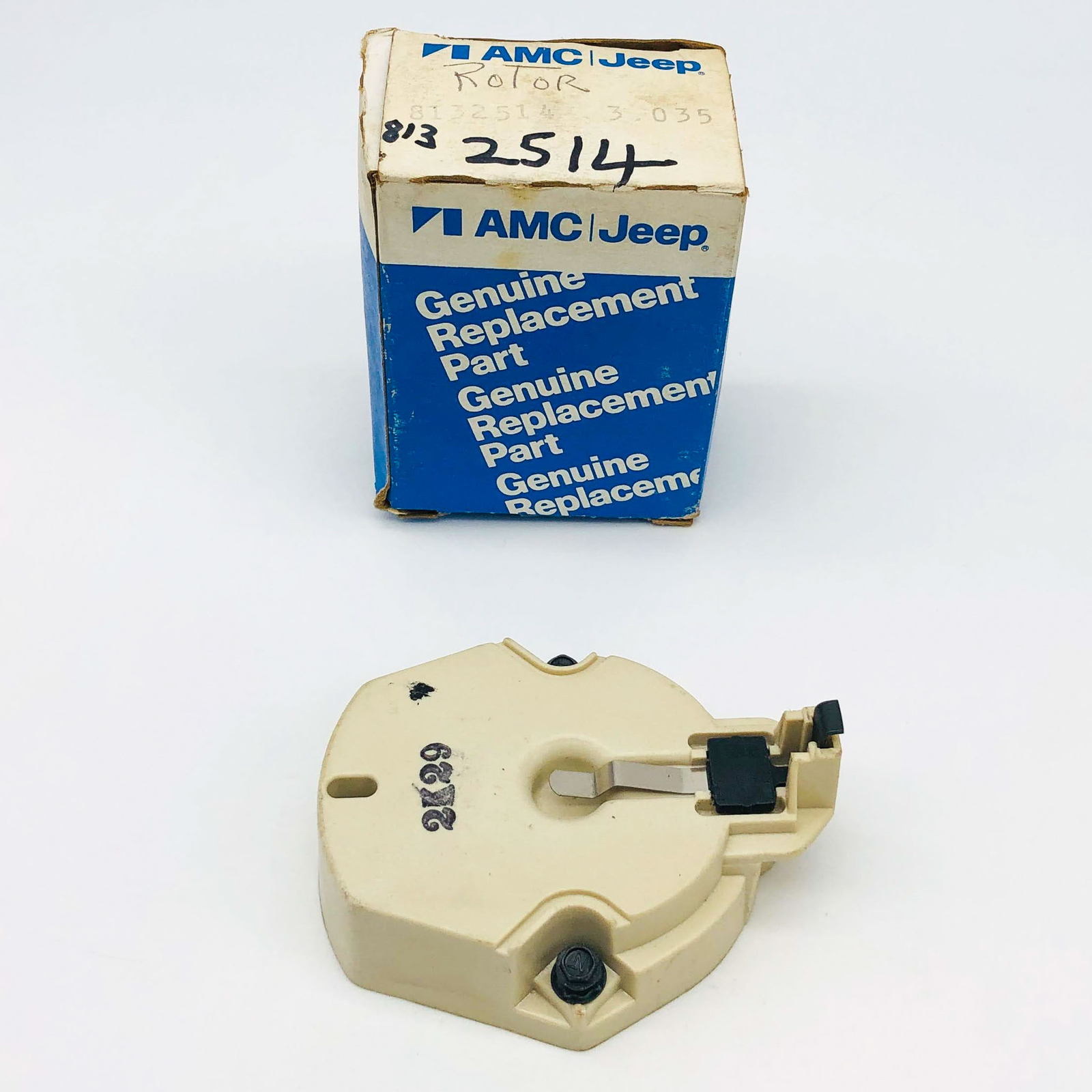 AMC Jeep 8132514 Rotor Distributor OEM NOS 1981 CJ 5-8 Scrambler Open