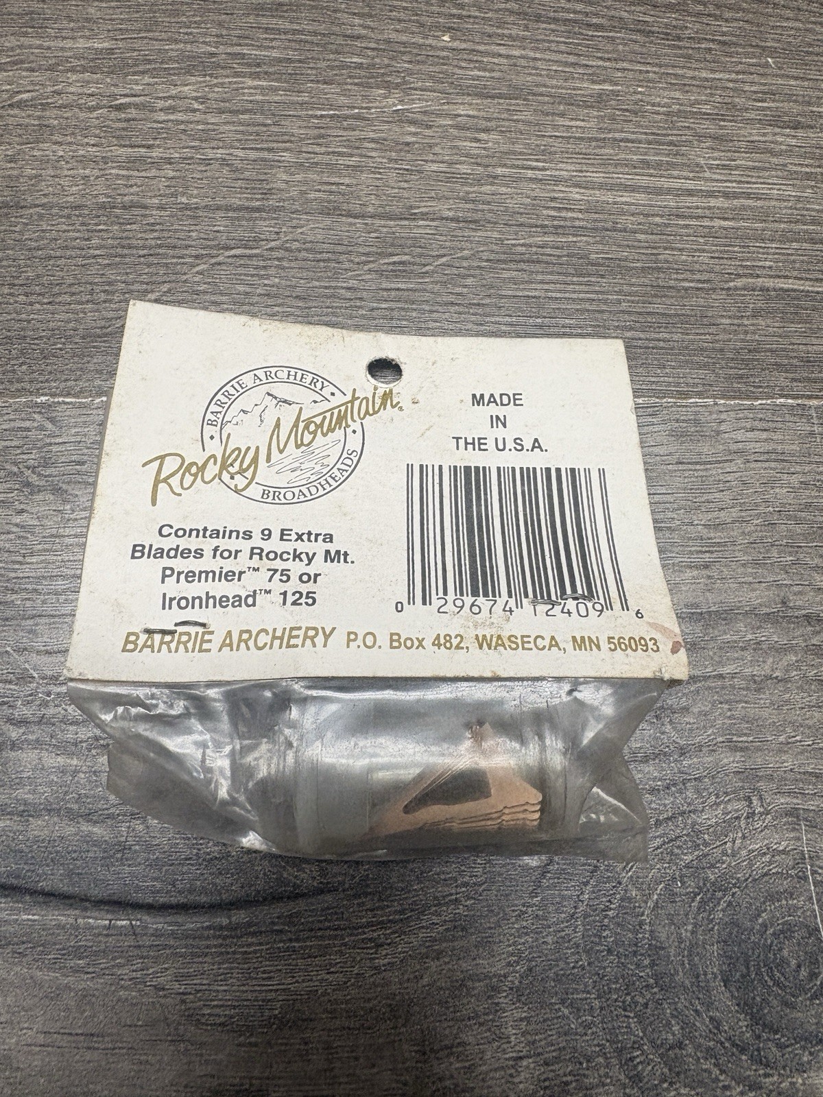 Rocky Mountain Barrie Archery-9 Extra Blades For Premier 95 125,Tit 100