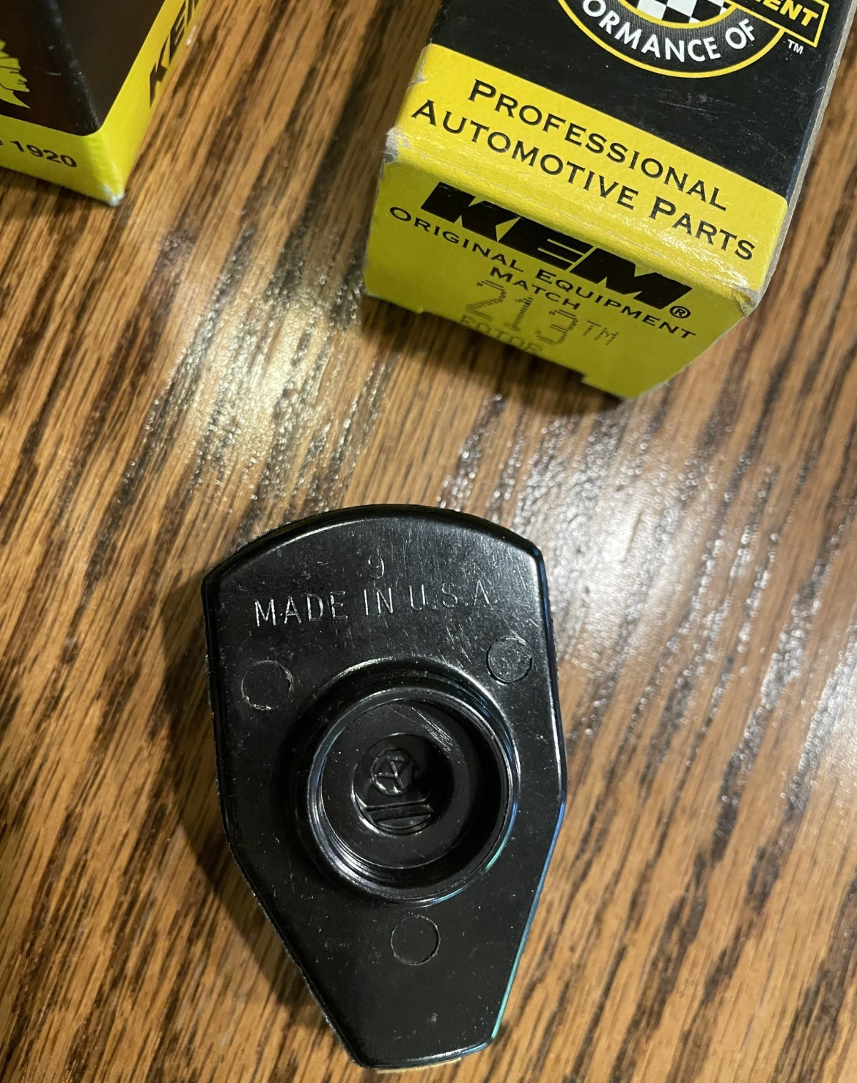 KEM 211 Distributor Cap - 213 Rotor