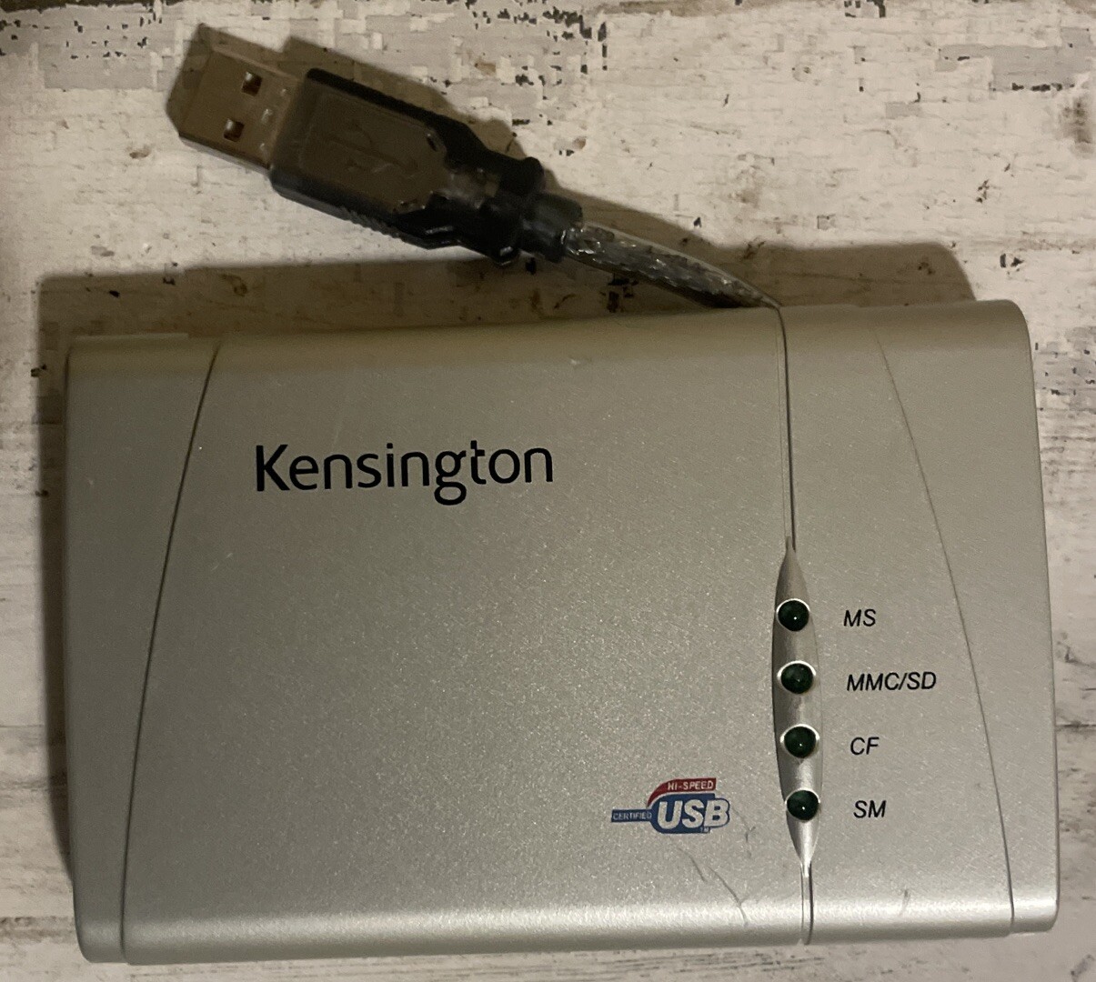 Kensington Portable Memory Card Reader USB 2.0 480mb/sec Model K33056