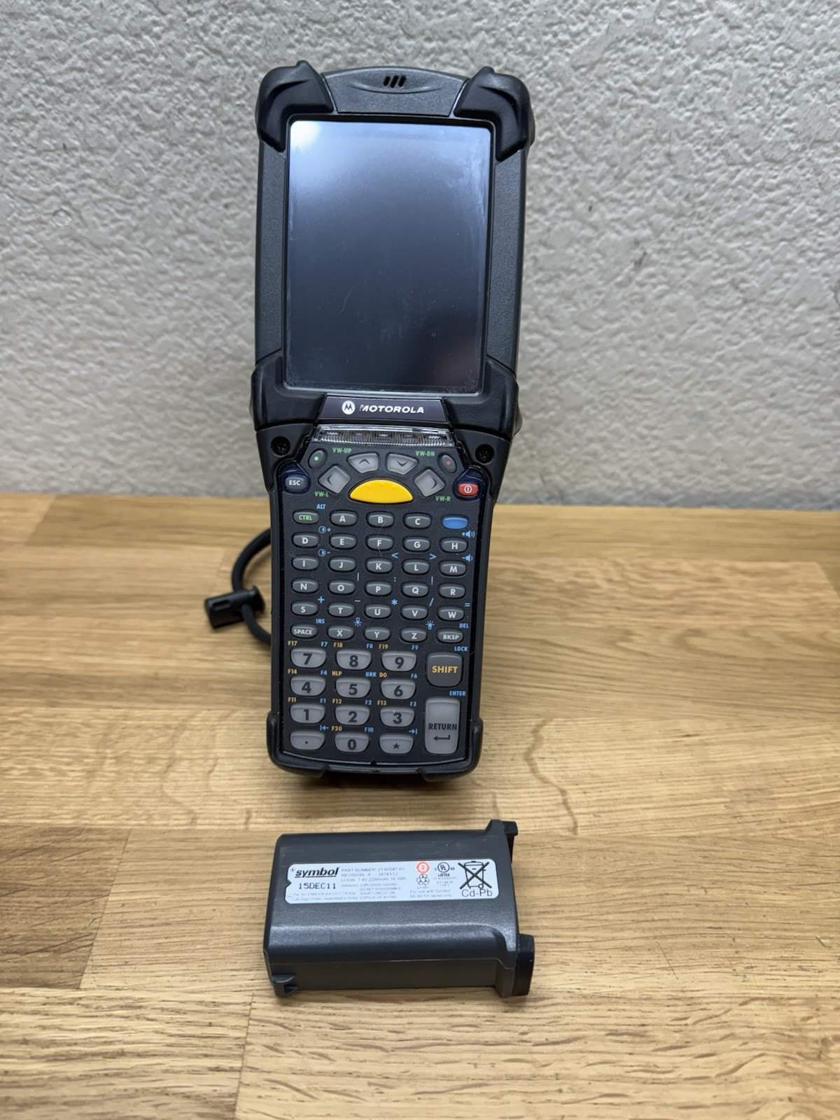 Symbol Motorola MC9190-G30SWEYA6WR  Barcode Scanner (IG-M84) 1 Battery UNTESTED