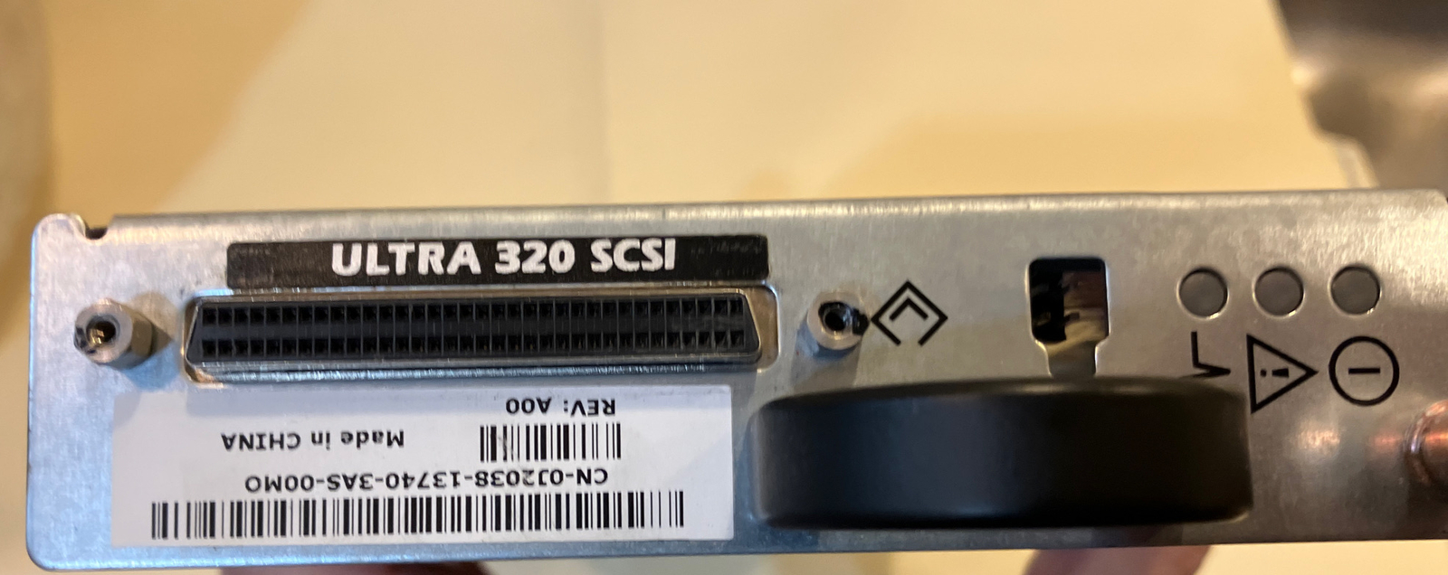 Dell PowerVault 220S AMP01 14-Bay Disk Array External Storage Enclosure -no HDDs