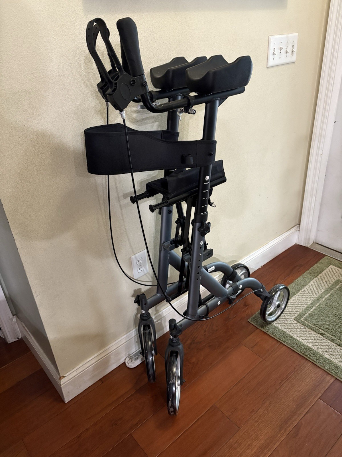 Deluxe Upwalker