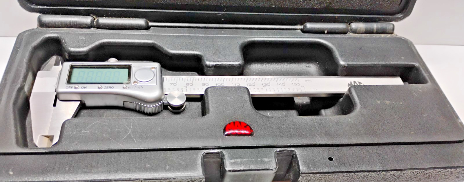 MAC ELECTRICAL DIGITAL CALIPER 0-6, #DC61232, MAC TOOLS , WITH HARD CASE, (B2