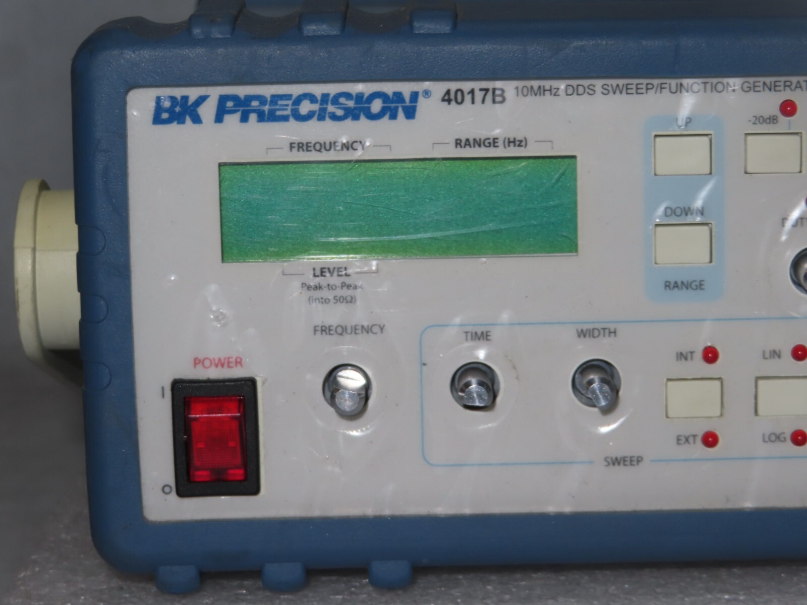 B&K Precision 4017B 10 MHz DDS SWEEP/FUNCTION Generator ** NEED FUSE **