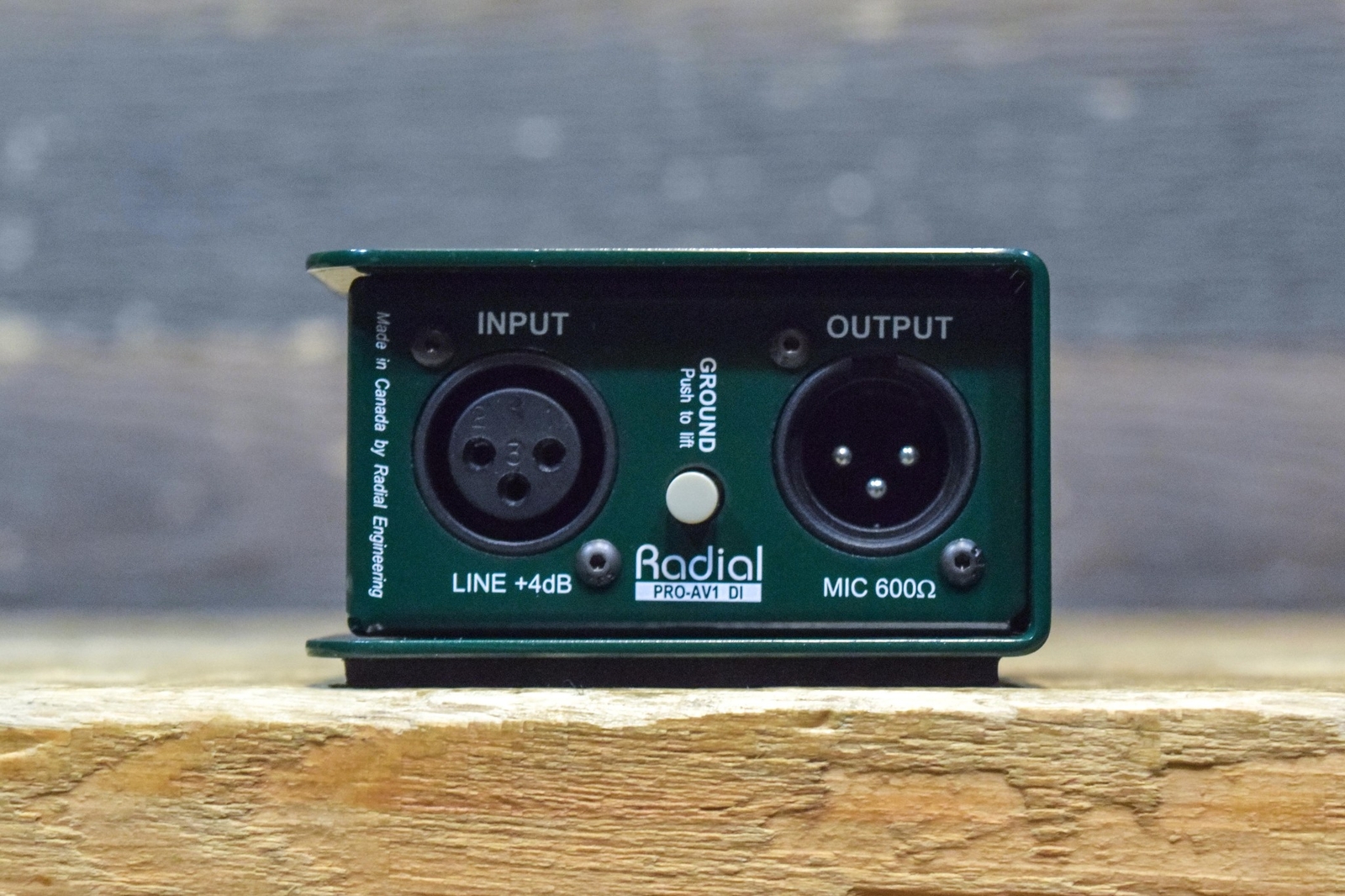 Radial Engineering ProAV1 Multi-Media DI Versatile Passive Multimedia Direct Box