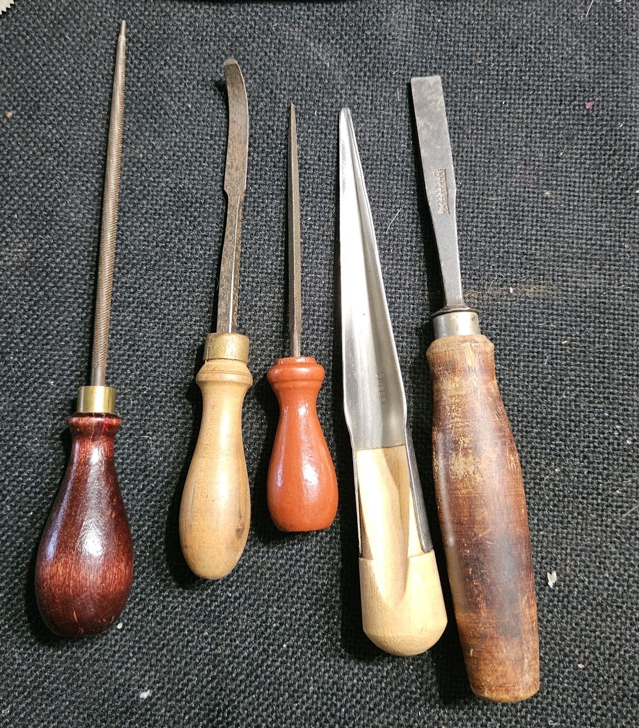 Vintage Files, Chisel, Plug U.S.A wood carving  (lot of 5) Leather metal