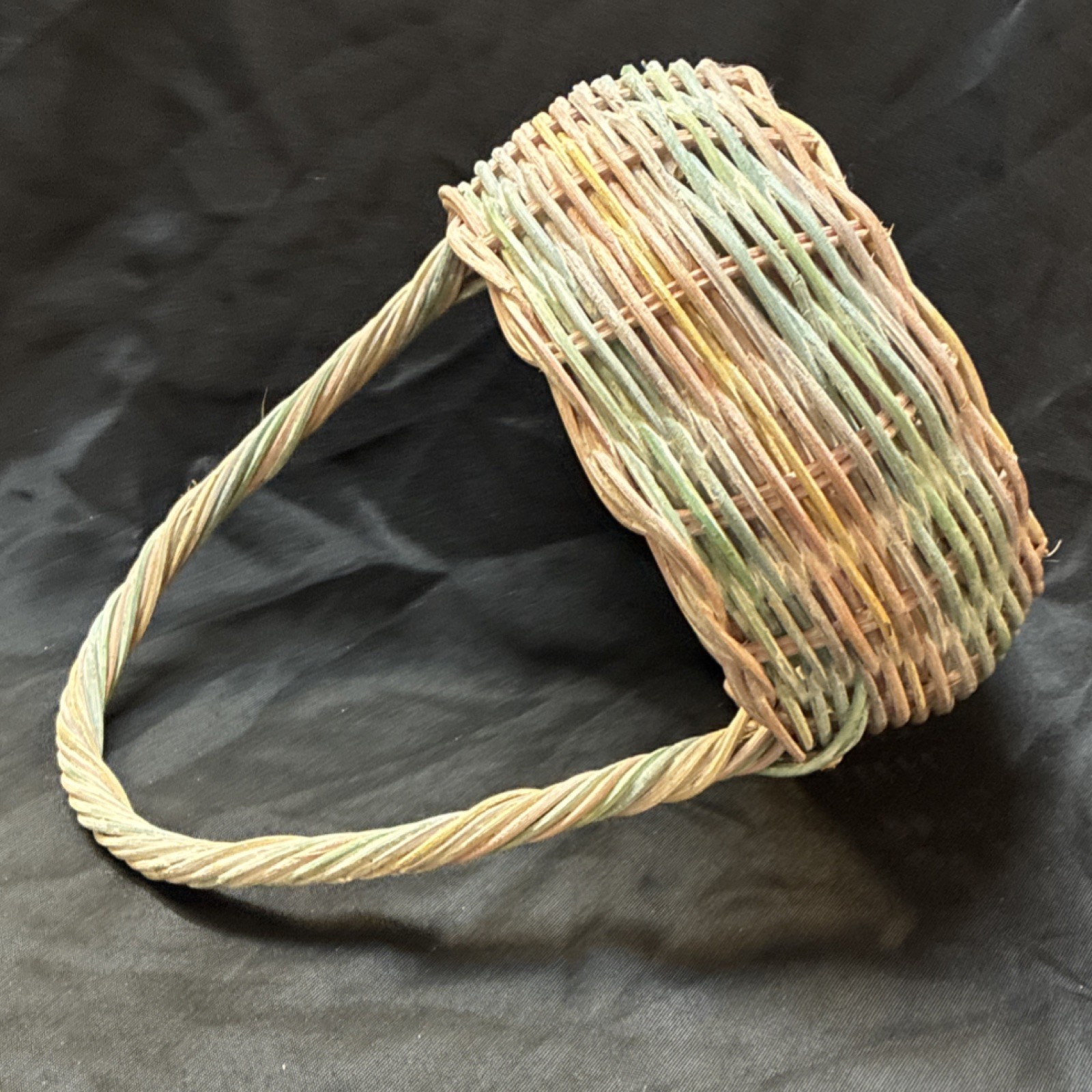 Wicker Multicolor Handmade Storage Basket Country Style With Handle Round EASTER