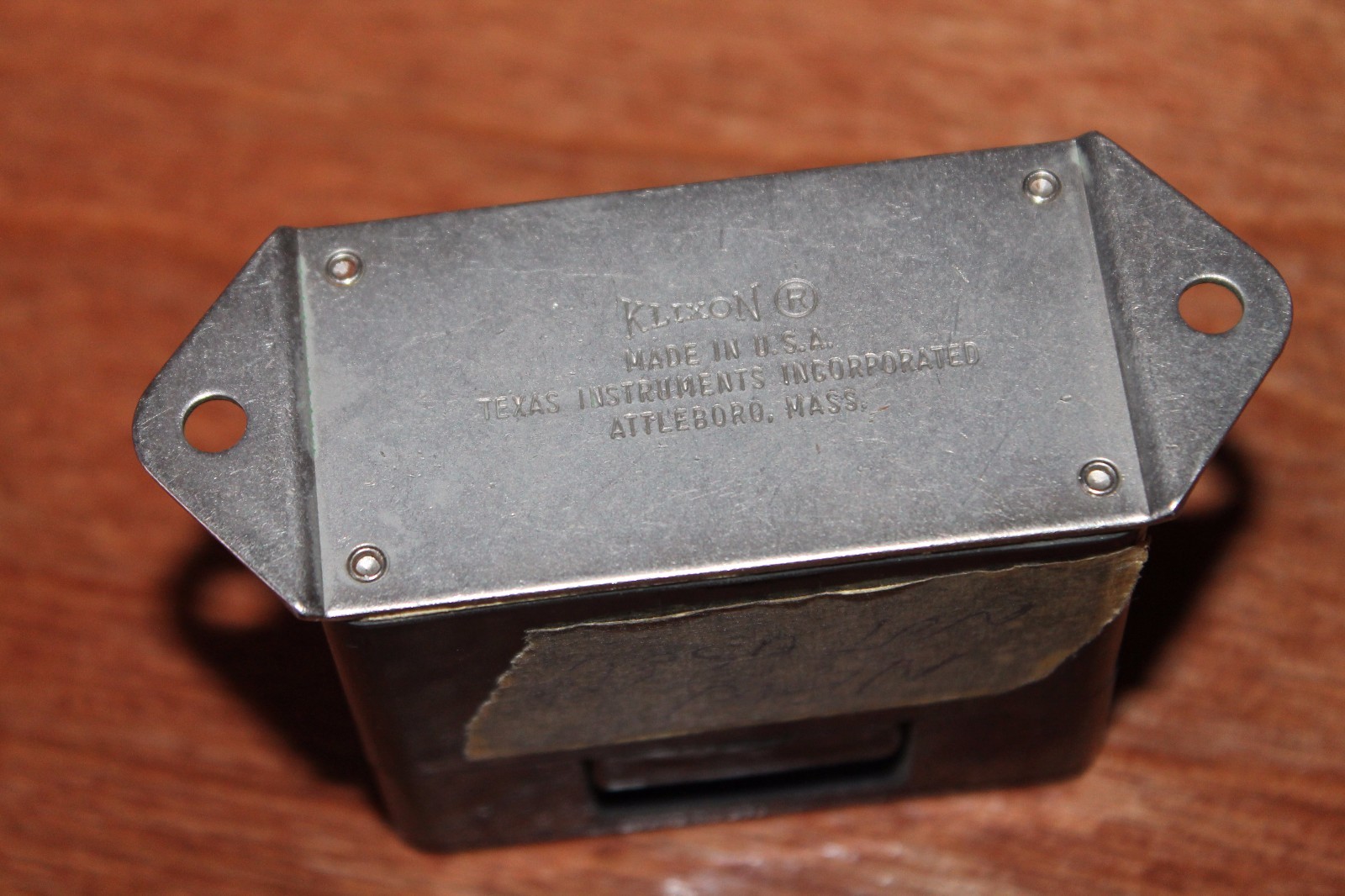 Klixon Overload Sensing Breaker 7235-2-20