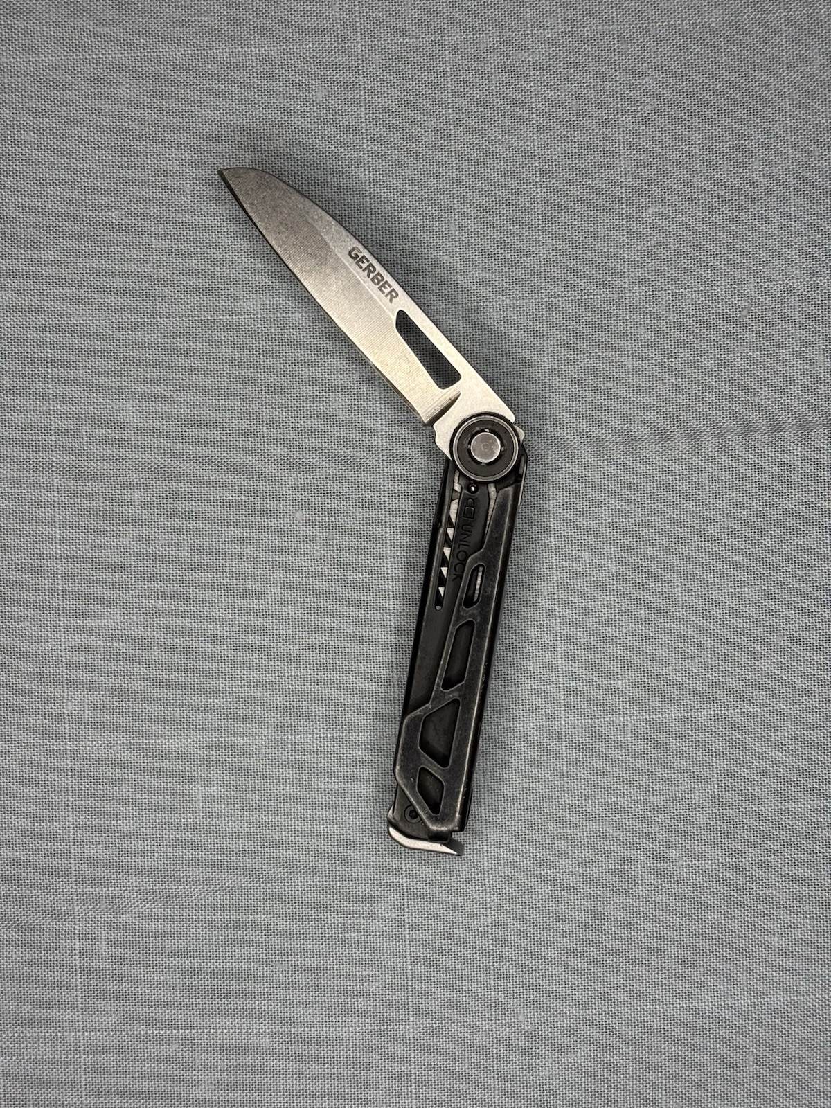 Gerber Armbar Folding Multi-Tool Knife w/ Bit Driver, Saw/File Black/Silver