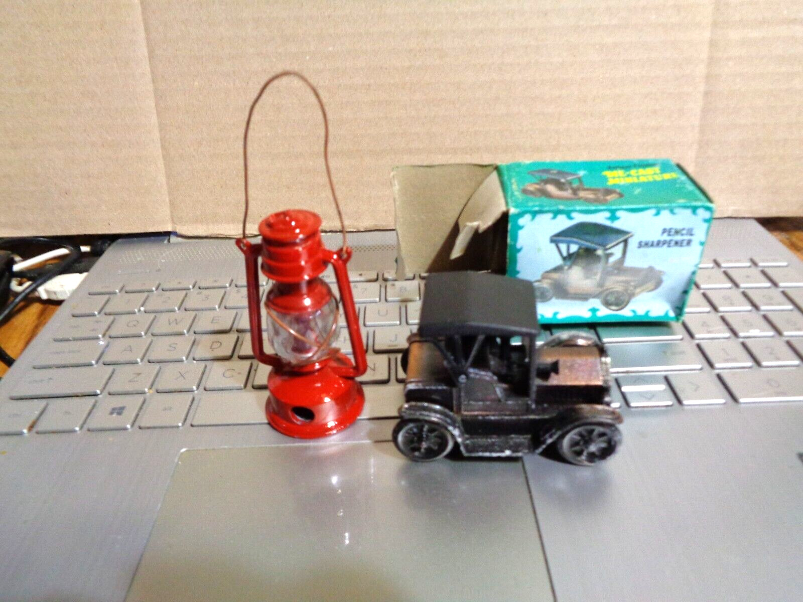 VINTAGE  DIE-CAST PENCIL SHARPENERS - CAR & LANTERN HONG KONG - USED