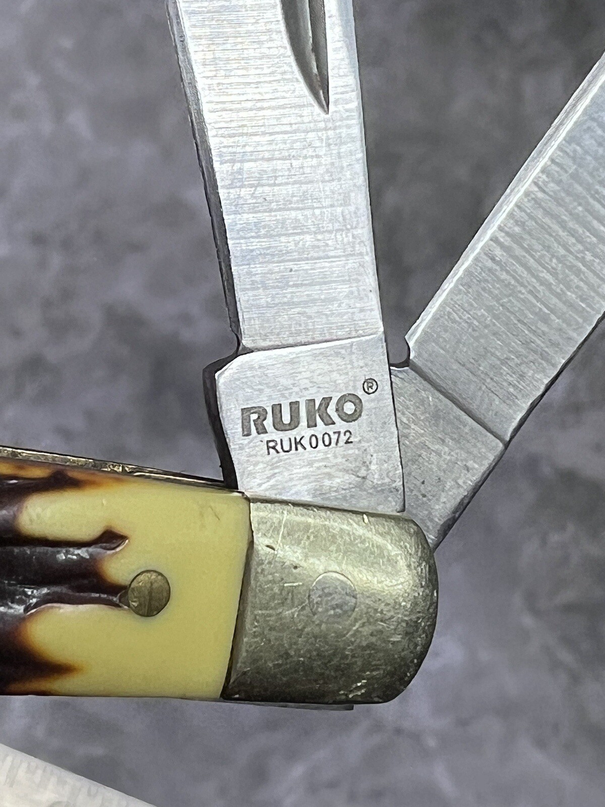 Ruko dMulti Tool Pocket Tactical Camping Folding Army Knife 1711