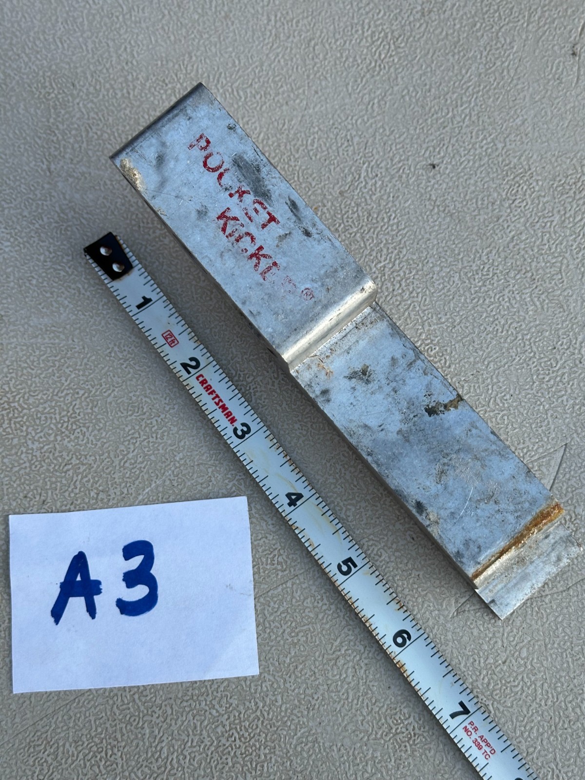 Pocket Kicker Tool Drywall Panel Lifter Edge Scraper
