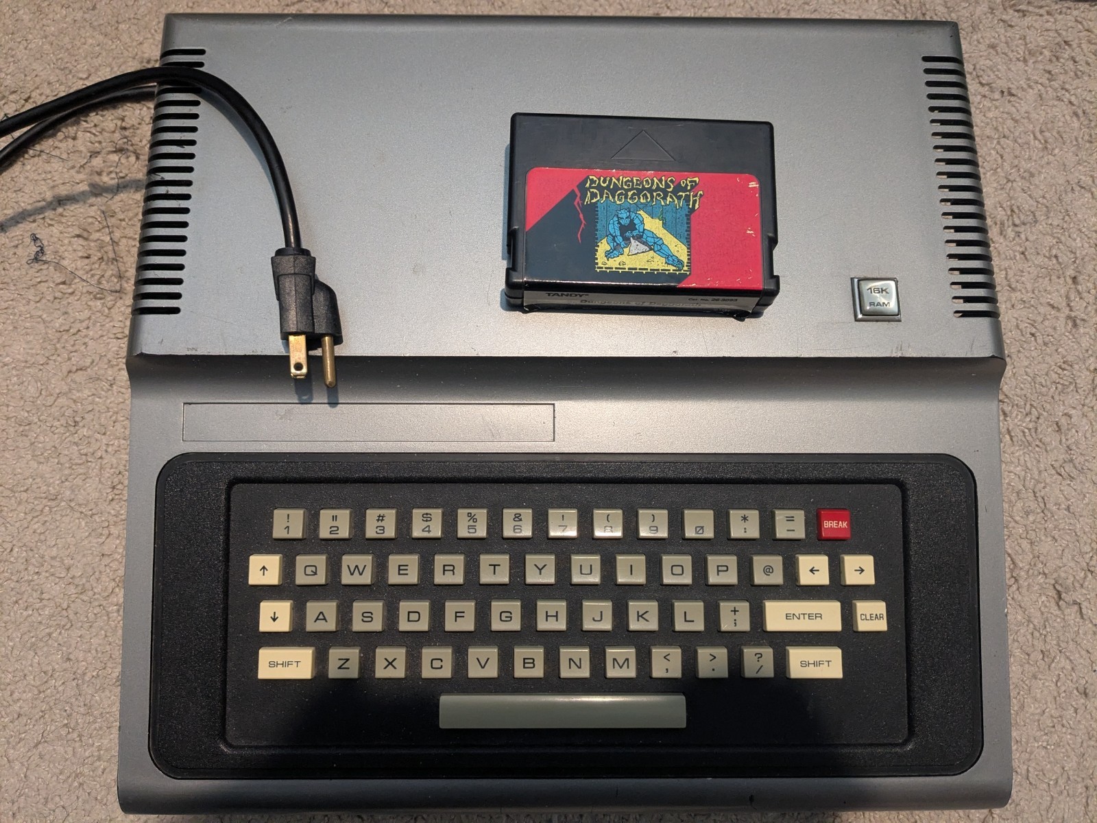TRS-80 Color Computer 1 16K Dungeons of Daggorath Extended Basic Composite Video