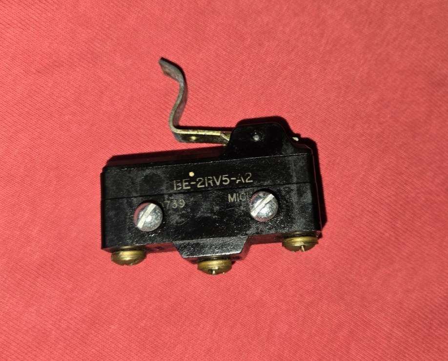 Vulcan Hart Microswitch, Part#: 00-411496-000F7, Nice used condition