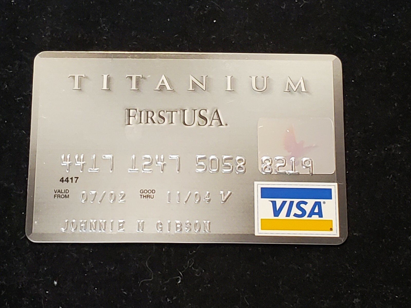 Visa  ~ Titanium First USA Credit Card ~ exp 2004~ cb177