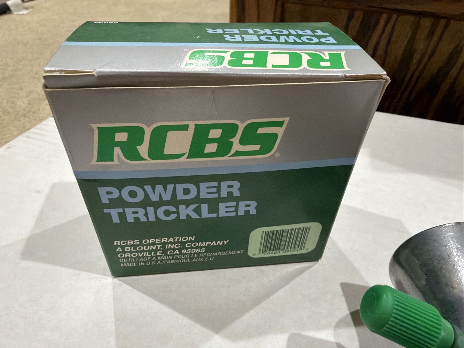 RCBS Powder Trickler-(09094) With instructions & Box Great Shape
