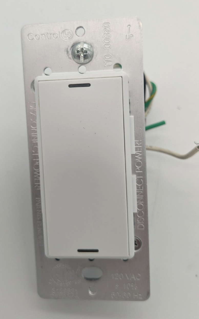 Control 4 Wireless 2-Button Keypad C4-KP2-Z-x (WHITE) USED