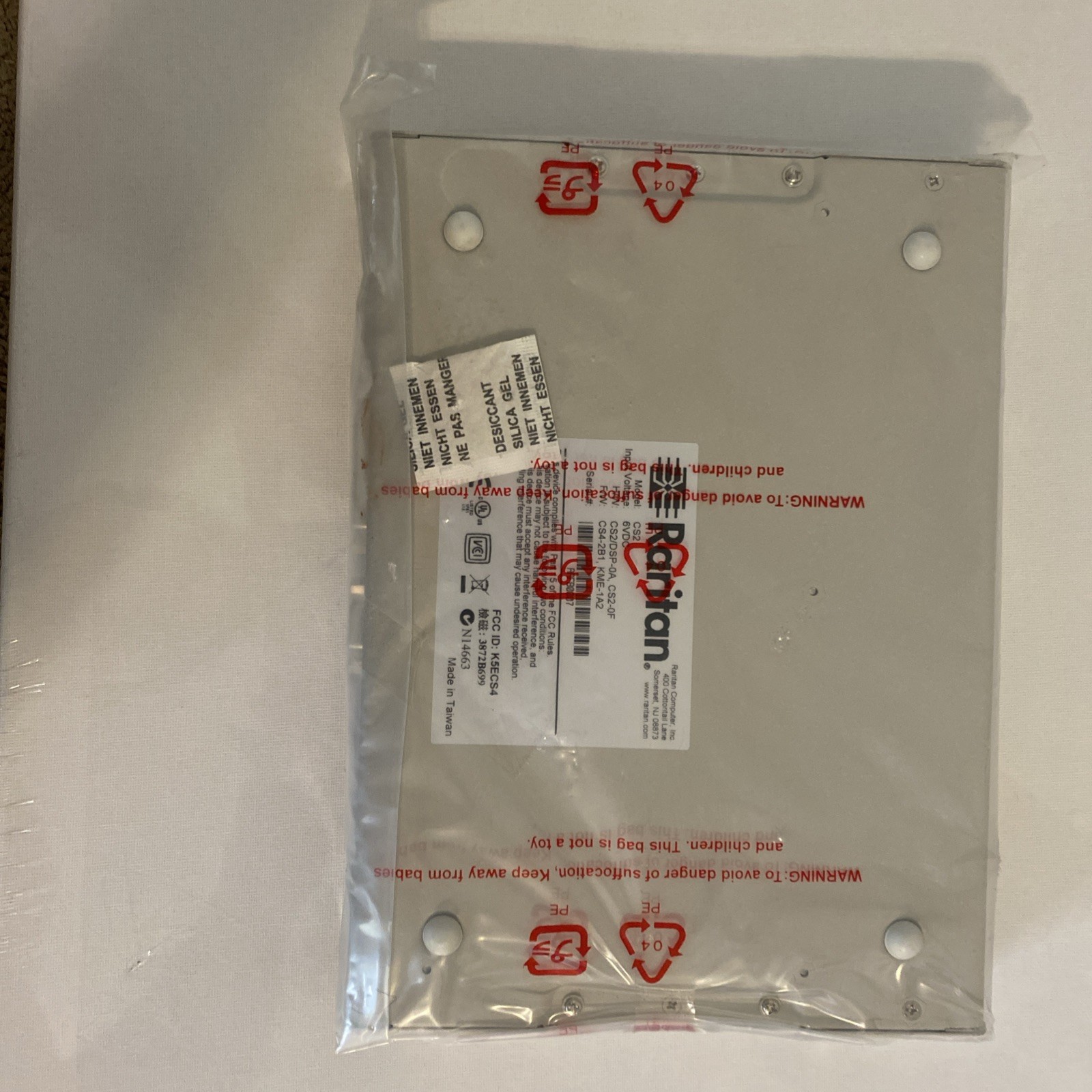 New Raritan CS2 CompuSwitch KVM Switch Compu Switch W/ Software + Instructions