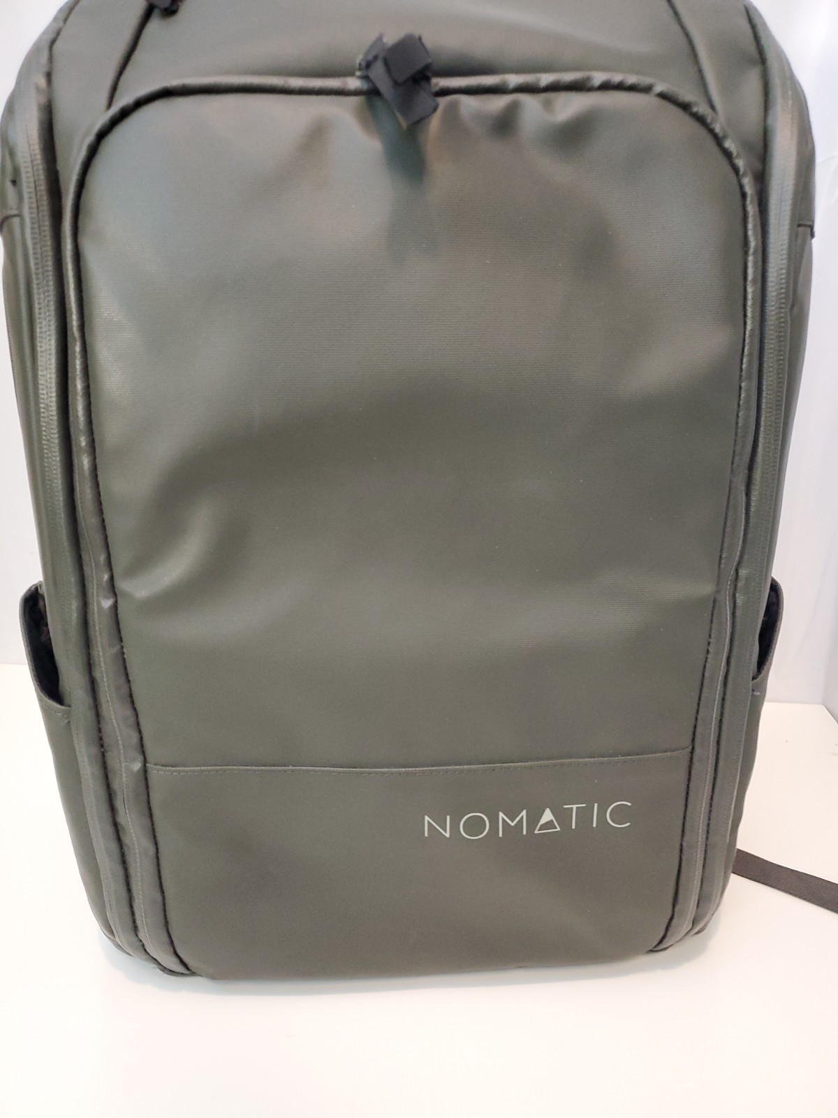 Nomatic Backpack 20L, Good Condition, Expands to 24L, Olive Color, $329 Value