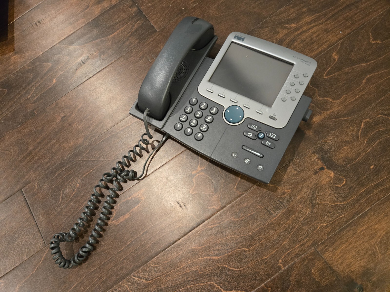 Cisco CP-7970G -SIP ASTERISK Ready VoIP PoE Color LCD Touch Screen Phone 7970G