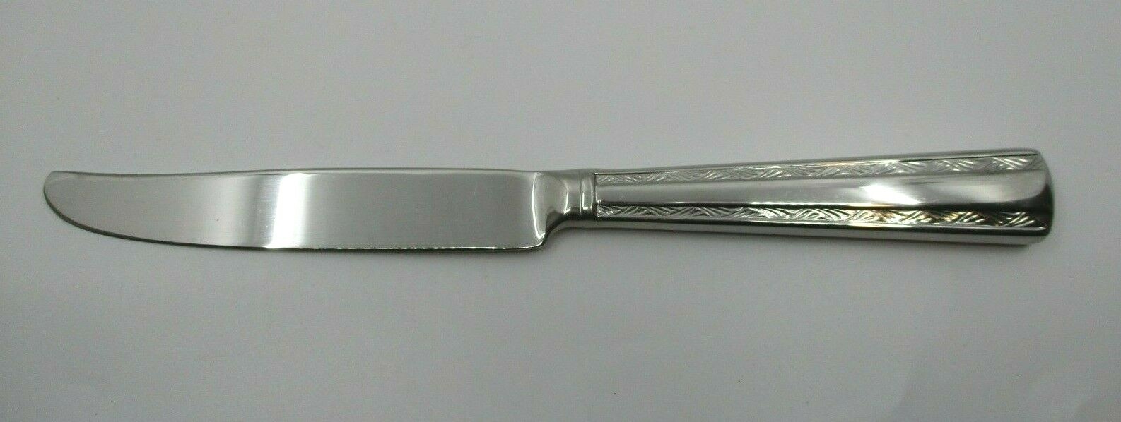 WATERFORD  STAINLESS GREENWICH DINNER KNIFE - 9 5/8'' - 07D