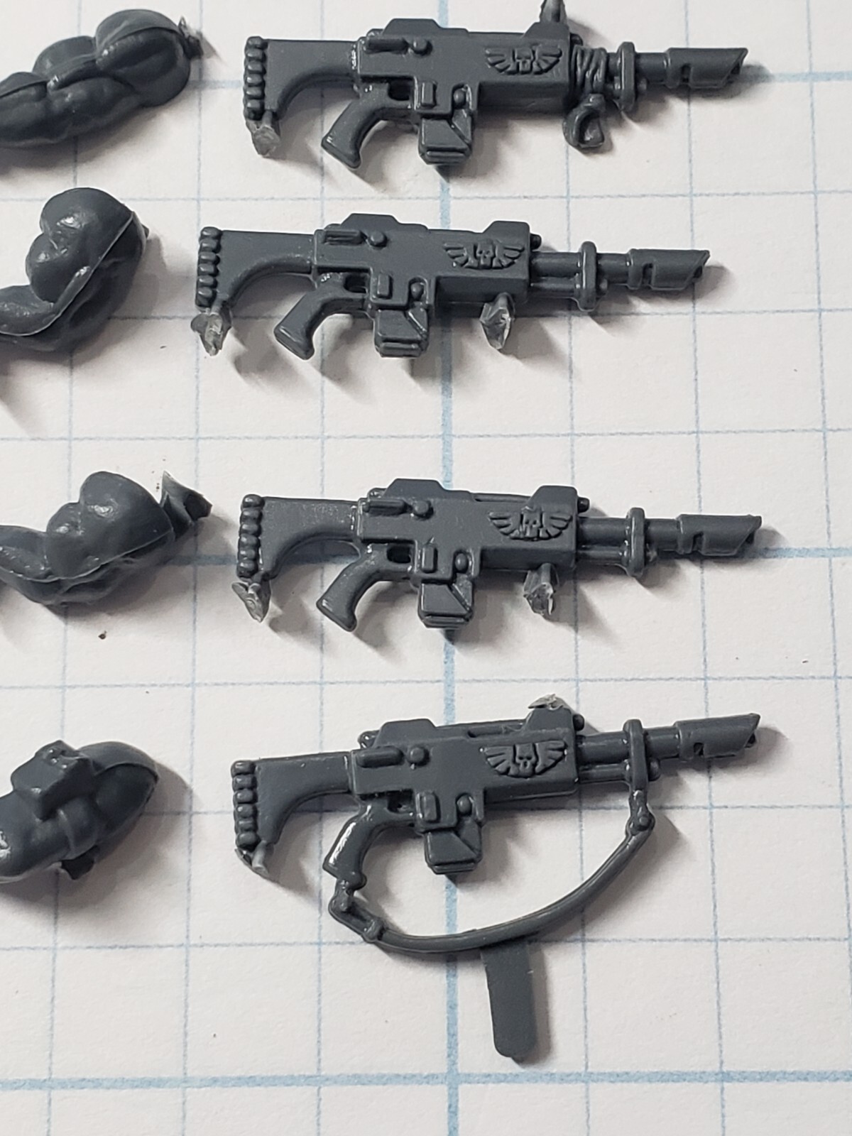 Warhammer 40k Astra Militarum Bits Catachan Jungle Fighter Lasguns w Arms x4